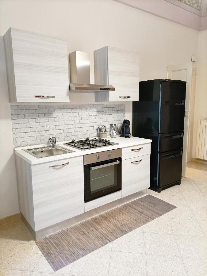 Da Zio Lello Apartment Martina Franca Bagian luar foto